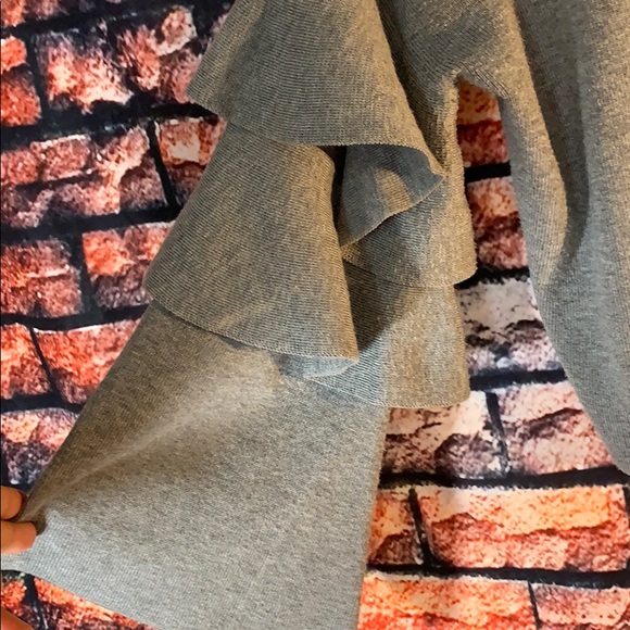 POOF ruffle bell sleeve cropped sweater - Picture 3 of 5